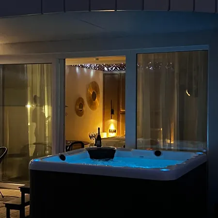 Apartment Axel Baltic Delux Private Jacuzzi *