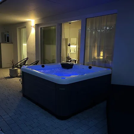 Axel Baltic Delux Private Jacuzzi Miedzyzdroje